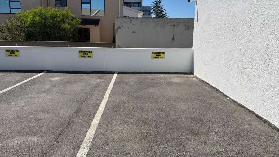 To Let 2 Bedroom Property for Rent in Bloubergstrand Western Cape